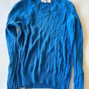 Kim Rogers V-Neck Cable Knit Sweater in Vibrant Blue